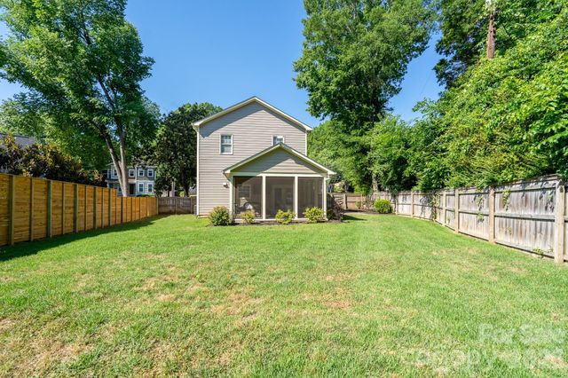 1617 Brook Road, Charlotte, NC 28205