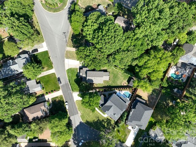 1617 Brook Road, Charlotte, NC 28205