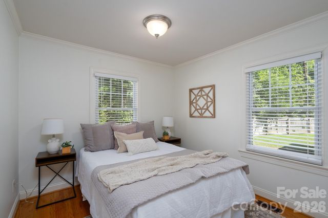 1617 Brook Road, Charlotte, NC 28205