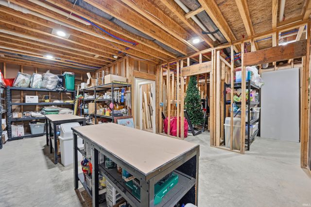 104 Winchester Drive, New Castle, IN 47362