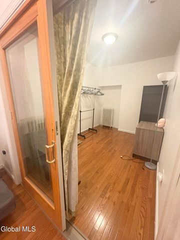 68 Central Avenue, Albany, NY 12206