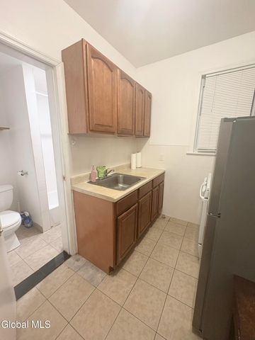 68 Central Avenue, Albany, NY 12206