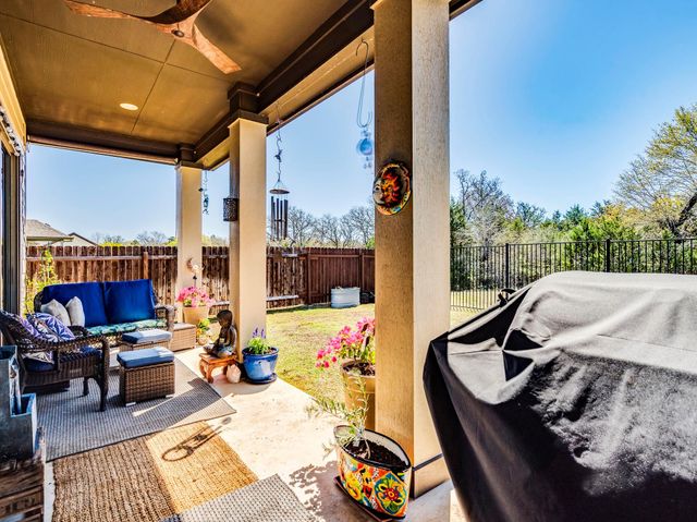 123 Millsaps CT, Bastrop, TX 78602