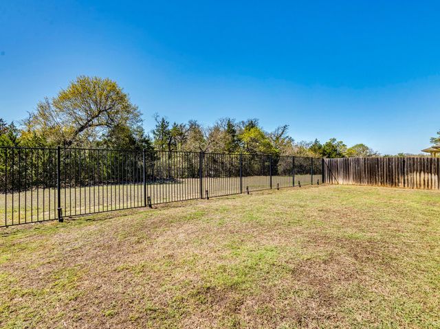 123 Millsaps CT, Bastrop, TX 78602