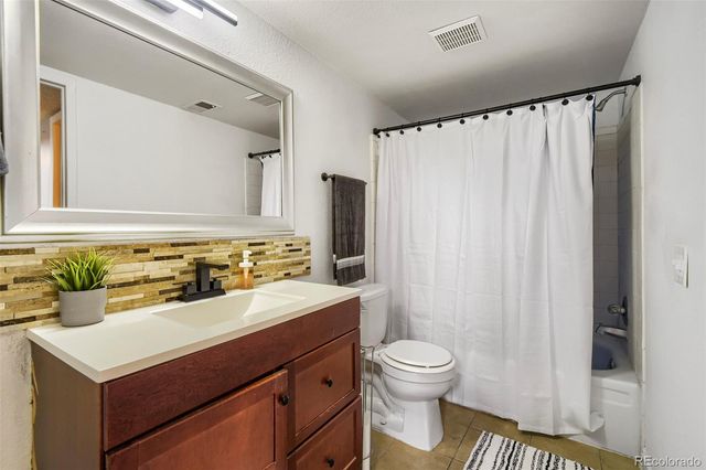 3874 S Fraser Street P11, Aurora, CO 80014