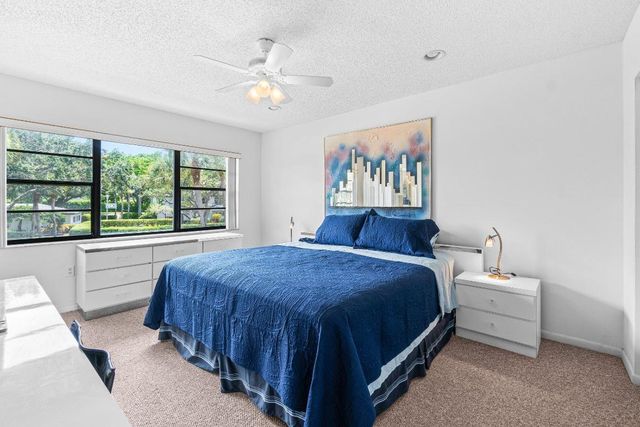 27 Southport Lane C, Boynton Beach, FL 33436