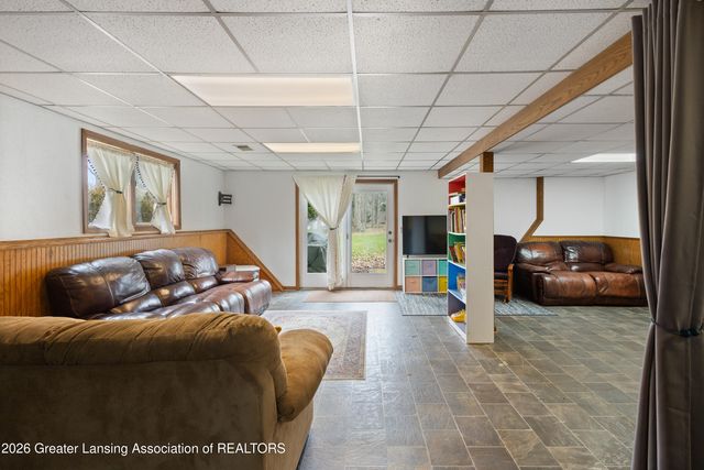 6502 W Stoll Road, Lansing, MI 48906