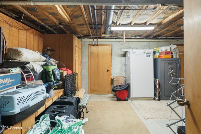 6502 W Stoll Road, Lansing, MI 48906