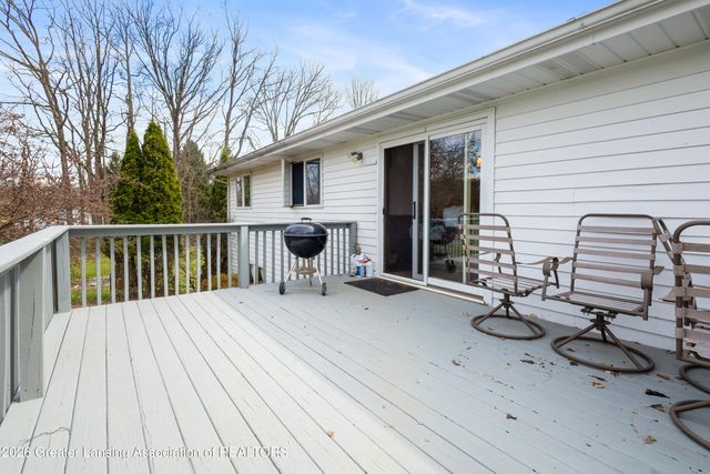 6502 W Stoll Road, Lansing, MI 48906