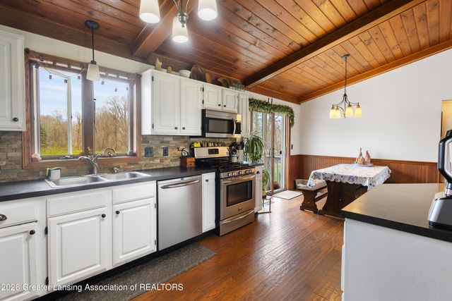 6502 W Stoll Road, Lansing, MI 48906