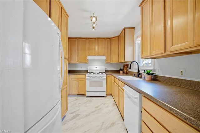 3588 Riverside DR, Norfolk, VA 23502