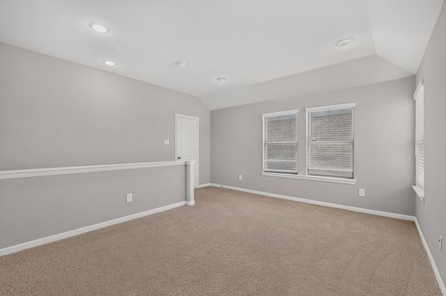 136 Camp Fire Drive, Waxahachie, TX 75165