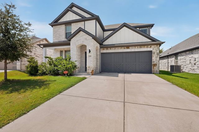 136 Camp Fire Drive, Waxahachie, TX 75165