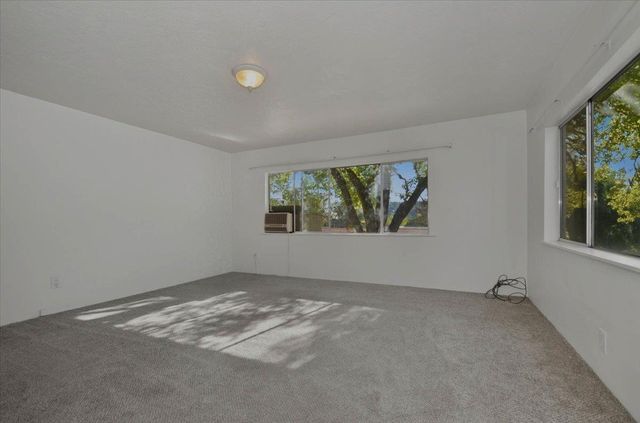 90 Gopher Flat Rd, Sutter Creek, CA 95685