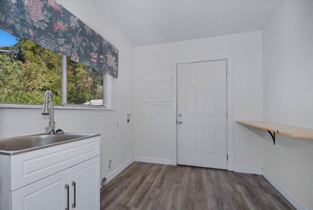 90 Gopher Flat Rd, Sutter Creek, CA 95685