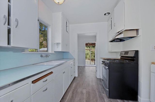 90 Gopher Flat Rd, Sutter Creek, CA 95685