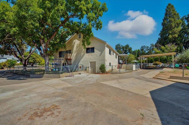 90 Gopher Flat Rd, Sutter Creek, CA 95685