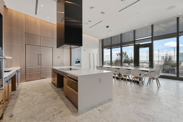 682 Atlantic Ave 4110, Boston, MA 02111