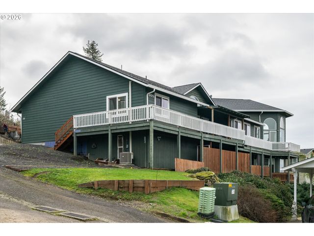 805 QUEENS Ave, Creswell, OR 97426