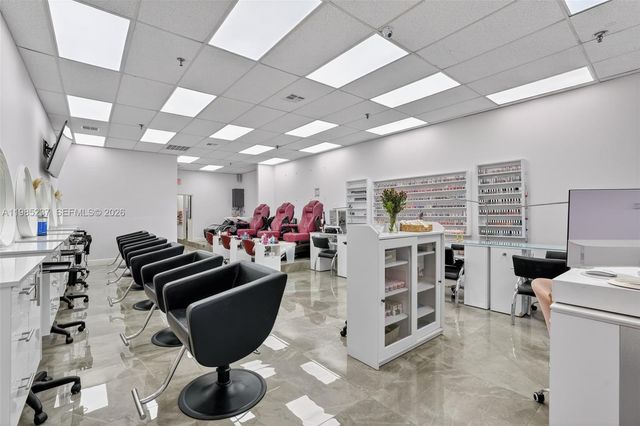 Full Service Beauty Salon For Sale In Bird Road, Miami, FL 33165