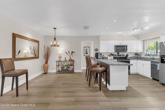 10764 Wharton Court, Orlando, FL 32821