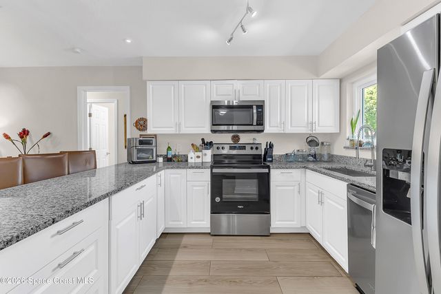 10764 Wharton Court, Orlando, FL 32821