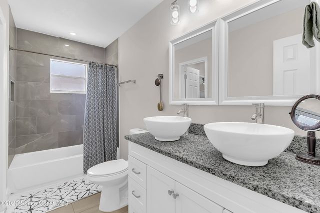 10764 Wharton Court, Orlando, FL 32821