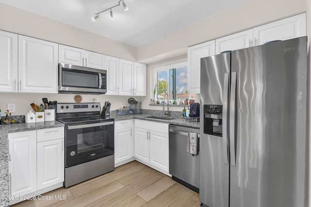 10764 Wharton Court, Orlando, FL 32821