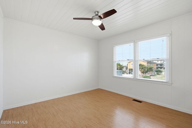 112 Marlin Drive, Supply, NC 28462