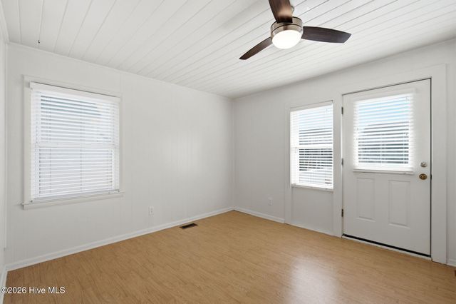 112 Marlin Drive, Supply, NC 28462