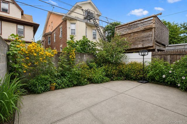 60 Ashford Street, Brooklyn, NY 11207