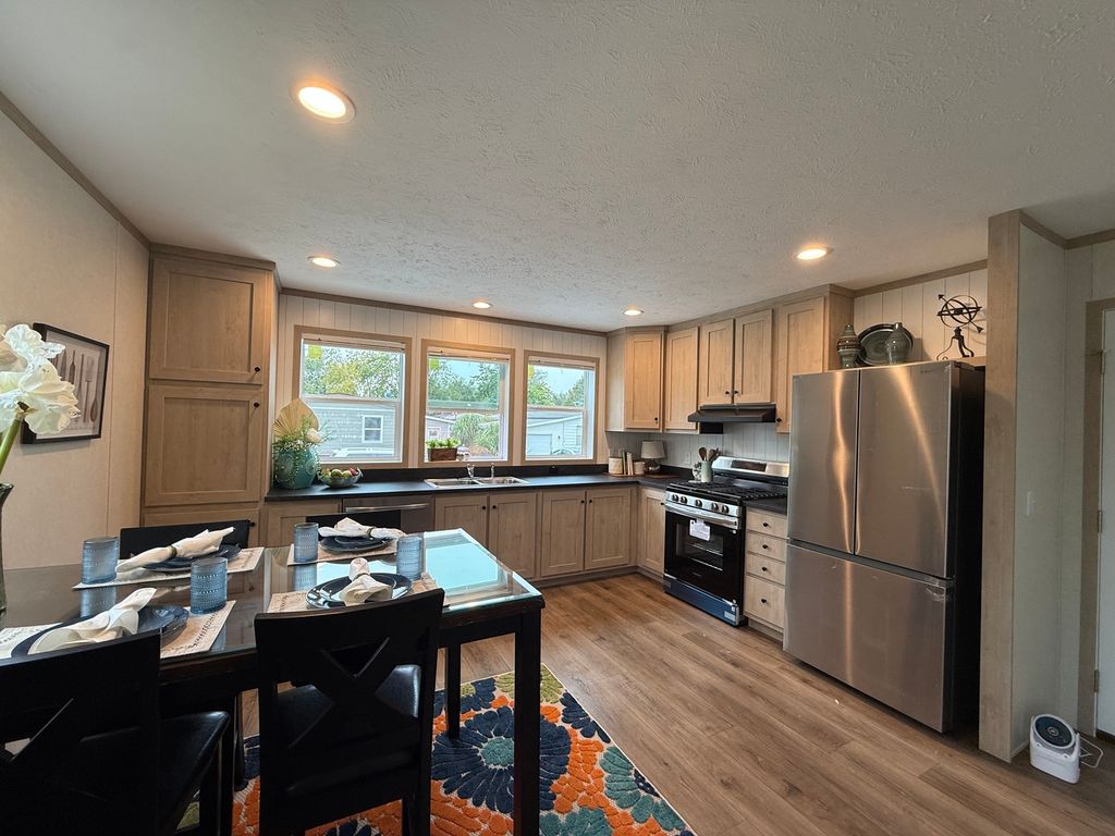 181 Windmere Circle, Matteson, IL 60443 — photo 5