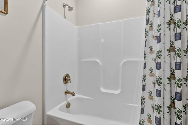 1007 Par Three Drive S, Wilson, NC 27893