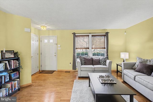 8292 BERRYFIELD DR, Baltimore, MD 21236