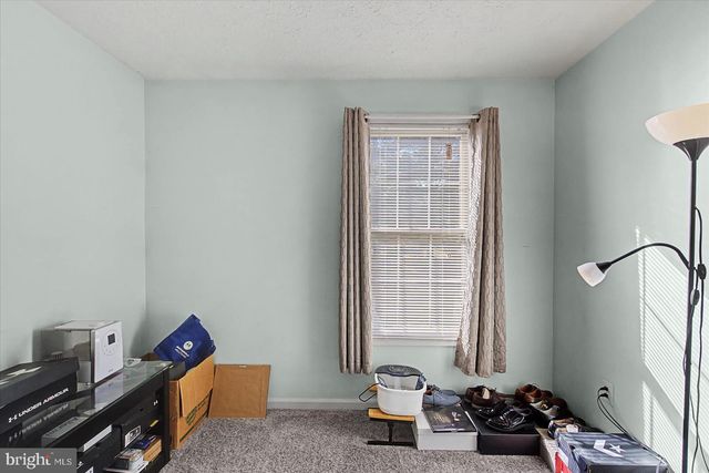 8292 BERRYFIELD DR, Baltimore, MD 21236