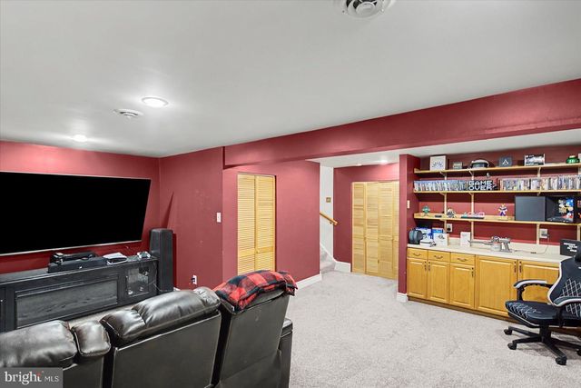 8292 BERRYFIELD DR, Baltimore, MD 21236