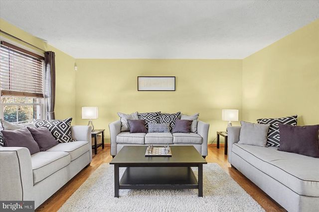 8292 BERRYFIELD DR, Baltimore, MD 21236