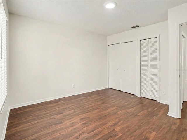 9910 N DEAN OAKS COURT, Orlando, FL 32825