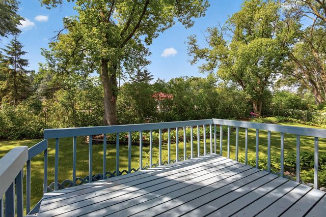 882 90th Avenue NW, Coon Rapids, MN 55433