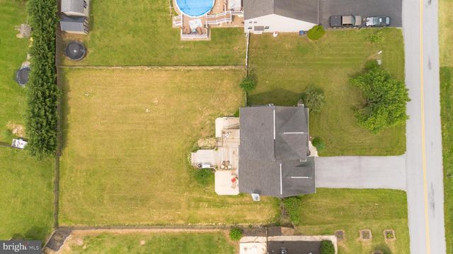 12514 PITTMAN RD, Mercersburg, PA 17236