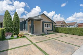 8928 SW 6th St, Miami, FL 33174