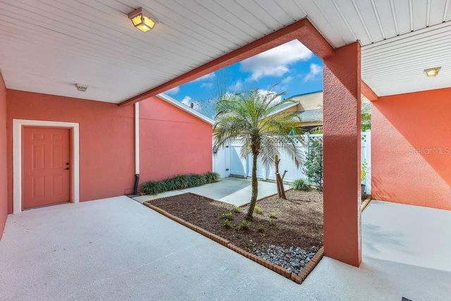 125 MANOR VIEW LANE, Deland, FL 32724