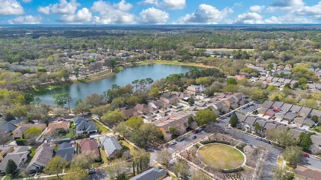 125 MANOR VIEW LANE, Deland, FL 32724