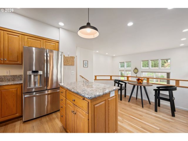 2436 GREINER St, Eugene, OR 97405