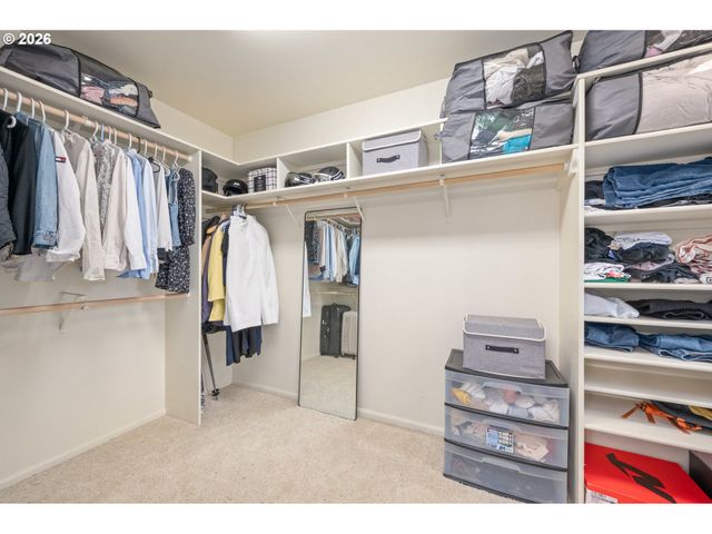 2436 GREINER St, Eugene, OR 97405