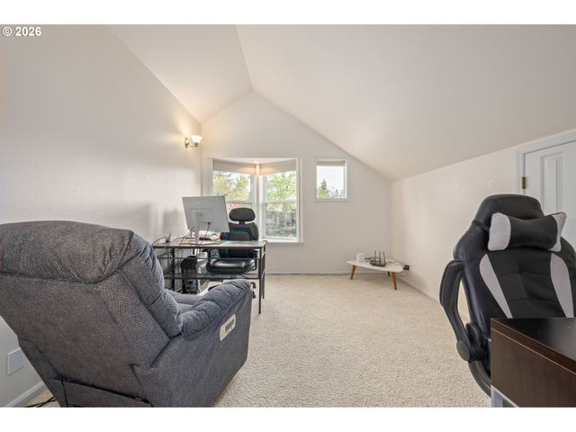 2436 GREINER St, Eugene, OR 97405