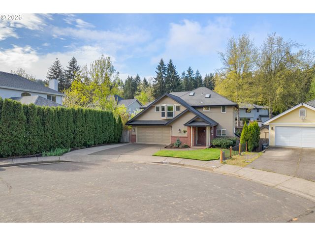 2436 GREINER St, Eugene, OR 97405