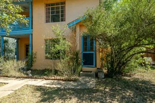 1402 Ashwood RD, Austin, TX 78722