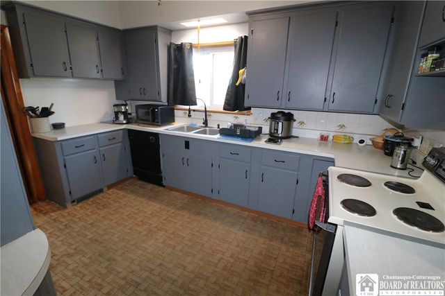 312 Pine Street, Dayton, NY 14138