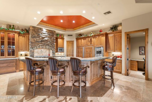 13249 E SUMMIT Drive, Scottsdale, AZ 85259